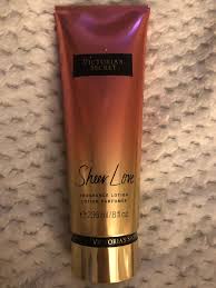 Victoria's Secret Loção Hidratante Sheer Love 236 ml