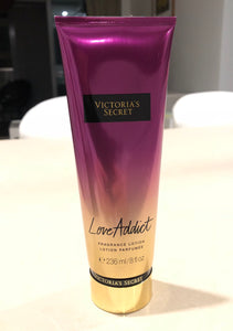 Victoria's Secret Loção Hidratante Love Addict 236 ml