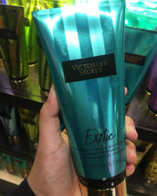 Carregar imagem no visualizador da galeria, Victoria&#39;s Secret Body Cream Exotic 200 ml