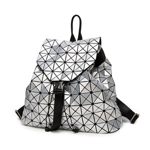 Mochila Saco Origami Geometry com efeito Laser - Prata