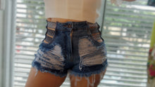 Carregar imagem no visualizador da galeria, Shorts Jeans Corina